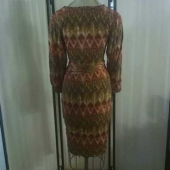 Tied wrap dress - Picture 2 of 3